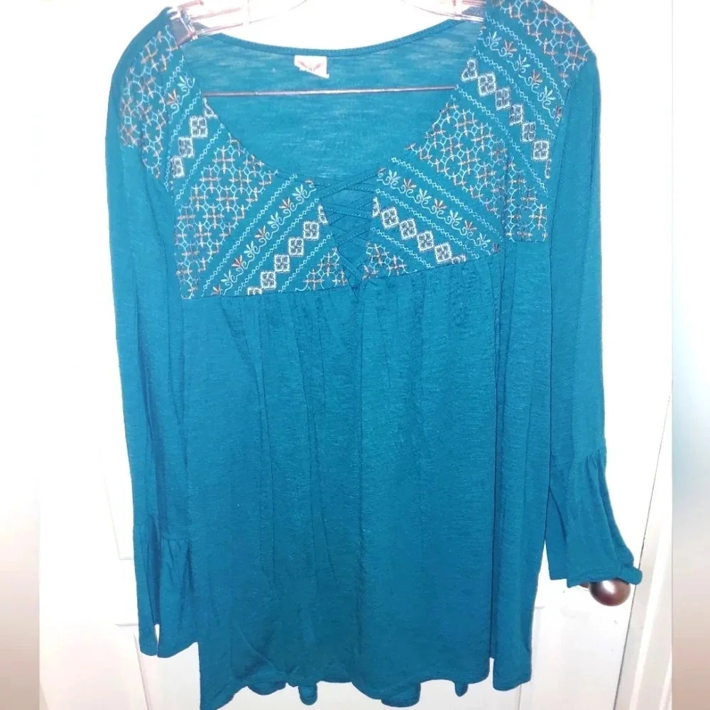 Faded Glory Embroidered Teal Tunic